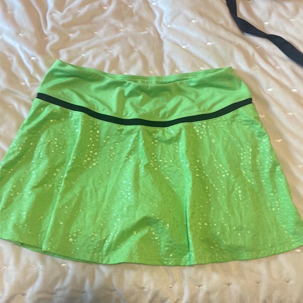 LIME GREEN TENNIS SKIRT SIZE SMALL!